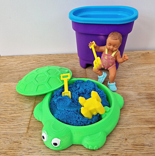 Miniature turtle sand - turtle, pit